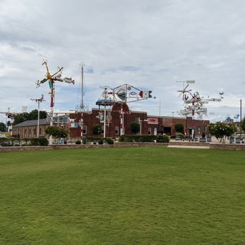 Vollis Simpson Whirligig Park - Vollis Simpson Whirligig Park, Wilson - Parks Near Me - Wilson, North Carolina