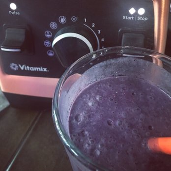 Beulah Berries - a blender with a smoothie in it - Farmers Market Near Me - Pensacola, Florida Beulah Berries - a blender with a smoothie in it - Farmers Market Near Me - Pensacola, Florida