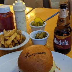 La Burguesa