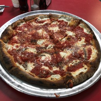 Totonno's - margherita with half anchovies - Pizza Near Me - Brooklyn, New York Totonno's - margherita with half anchovies - Pizza Near Me - Brooklyn, New York