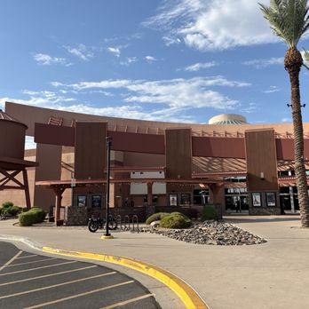 RoadHouse Cinemas - American Near Me - Scottsdale, Arizona RoadHouse Cinemas - American Near Me - Scottsdale, Arizona