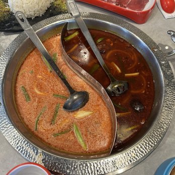 Hotpot Alley - Szechuan Spicy Pot and Tom Yum Pot - Chinese Near Me - Austin, Texas