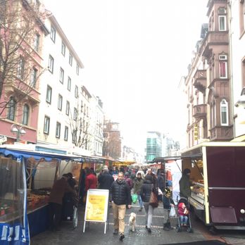 Wochenmarkt Bornheim - Farmers Market Near Me - Frankfurt, HE