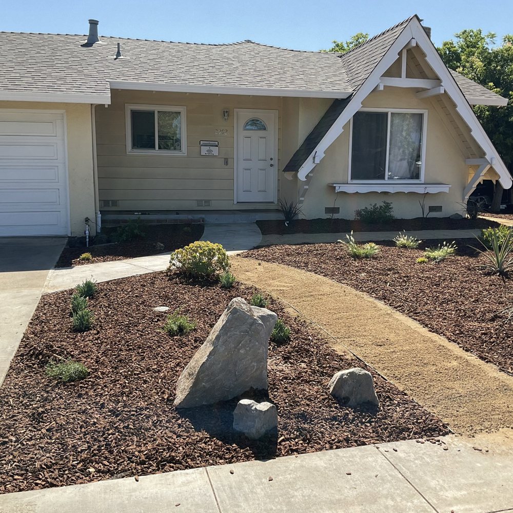Core Landscaping - Front yard 1 - Landscaping Near Me Core Landscaping - Front yard 1 - Landscaping Near Me