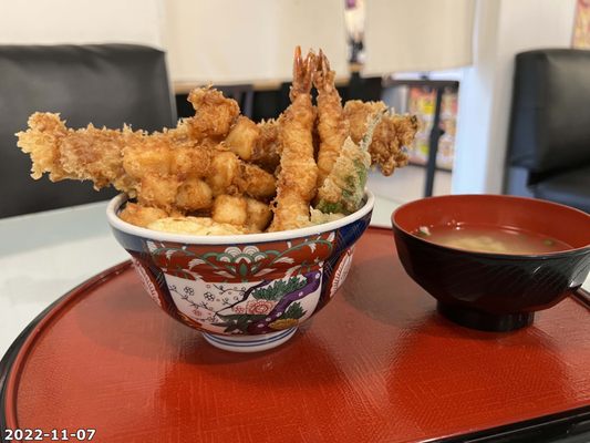 Tendon Tempura Carlos Jr by null
