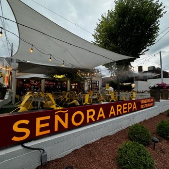 Senora Arepa - Street view shot. - Venezuelan Near Me - Louisville, Kentucky Senora Arepa - Street view shot. - Venezuelan Near Me - Louisville, Kentucky