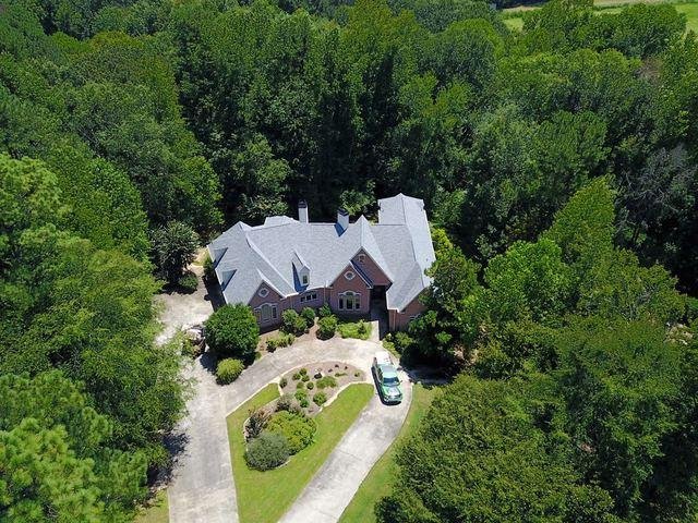 Slide of Craftsman Roofing and Restoration