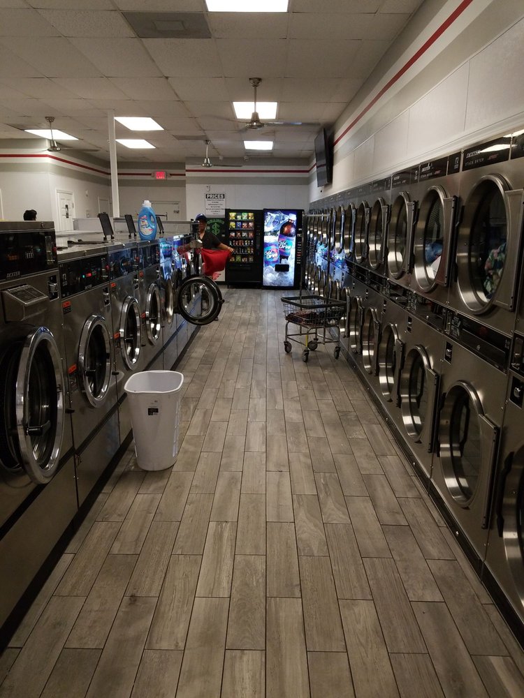 KW COIN WASH 10 Photos 4913 B Southern Blvd, West Palm Beach