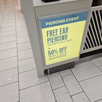Banter - Free ear piercing - Piercing Near Me - Sherman Oaks, California