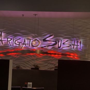 Arigato Sushi - Decor - Sushi Bars Near Me - Sacramento, California