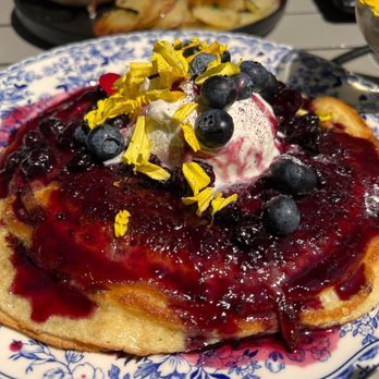 Sugar and Scribe  - Lemon Curd Pancakes the best I've ever had!! - Bakeries Near Me - La Jolla, California