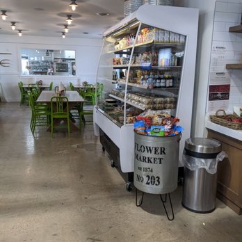 The Filling Station - Lots of fresh items you can pick up for breakfast, lunch, or a snack - Breakfast & Brunch Near Me - Ames, Iowa The Filling Station - Lots of fresh items you can pick up for breakfast, lunch, or a snack - Breakfast & Brunch Near Me - Ames, Iowa