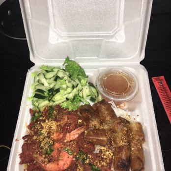 Pho Hong Thom - Vietnamese Near Me - Bridgeport, Connecticut