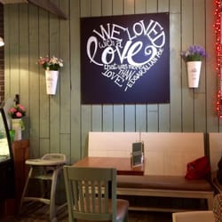 Binky's - Inside Binky's