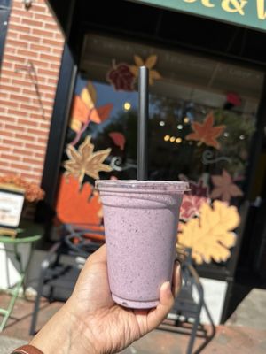 Root & Vine Juice Bar by null