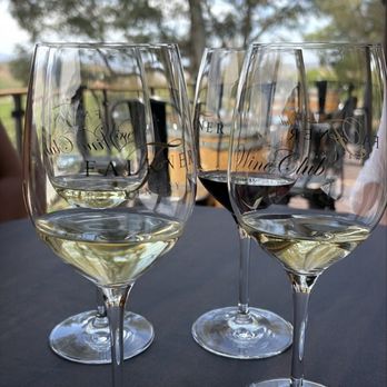 Falkner Winery - Tasting of different wines - Wineries Near Me - Temecula, California