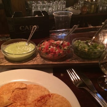 Las Flores - Salsa trio. - Mexican Near Me - Conyers, Georgia