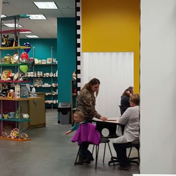 Glazed Expressions - Arts & Crafts Near Me - Clive, Iowa