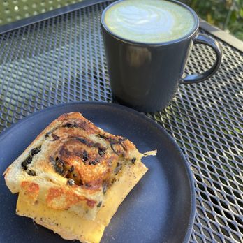 The Modern Pantry - Cafes Near Me - West Vancouver, British Columbia