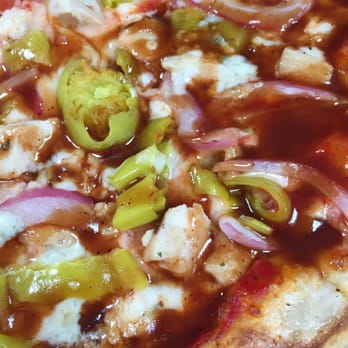 Blaze Pizza - Gross!! The most disgusting bbq chicken pizza ever!! - Pizza Near Me - Brea, California