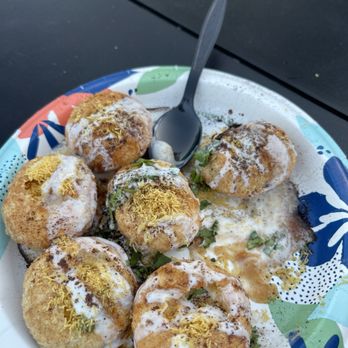 Chaat on Wheels - dahi batata sev puri - Food Trucks Near Me - Sunnyvale, California Chaat on Wheels - dahi batata sev puri - Food Trucks Near Me - Sunnyvale, California