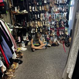 My child watching educational videos on YouTube while we tour the store