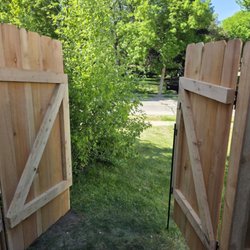 J & R Fencing Contractors - New gate
