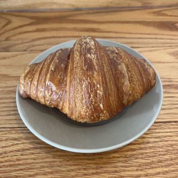 Pavé - Plain Croissant (OL) - Bakeries Near Me - New York, New York Pavé - Plain Croissant (OL) - Bakeries Near Me - New York, New York