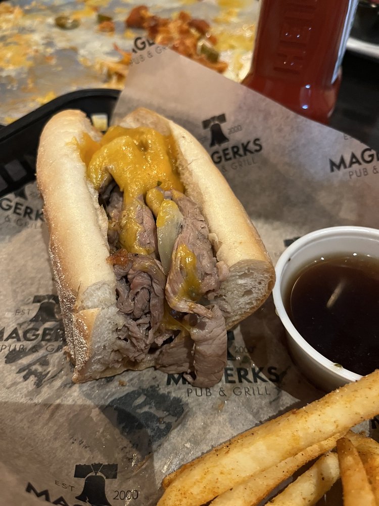 MAGERK’S PUB & GRILL 155 Photos & 204 Reviews 307 Horsham Rd