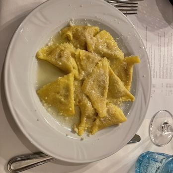 Da Cesari - Ravioli w. Pumpkin - Italian Near Me - Bologna, BO