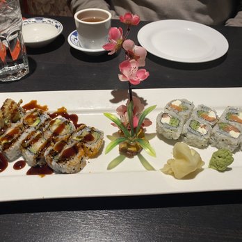 Red Tea House - Philly roll and the tempura shrimp roll - Chinese Near Me - Pittsburgh, Pennsylvania