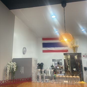 Kings 9 Thai Cuisine - IG: socalhkfoodies - Thai Near Me - Corona, California