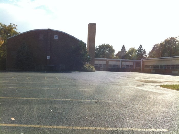 MAPLEWOOD ELEMENTARY 422 Krenz Ave, Cary, Illinois Elementary