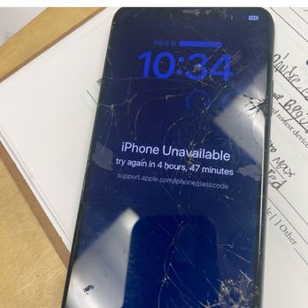 Wireless Clique - Unlock, upgrade and restore Apple products. Our computers will have you up in no time, even if you forgot password - Electronics Repair Near Me - Charleston, South Carolina