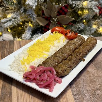 Linworth Grill - Beef Kofta with Saffron Rice @ColumbusFoodDude - Mediterranean Near Me - Worthington, Ohio Linworth Grill - Beef Kofta with Saffron Rice @ColumbusFoodDude - Mediterranean Near Me - Worthington, Ohio