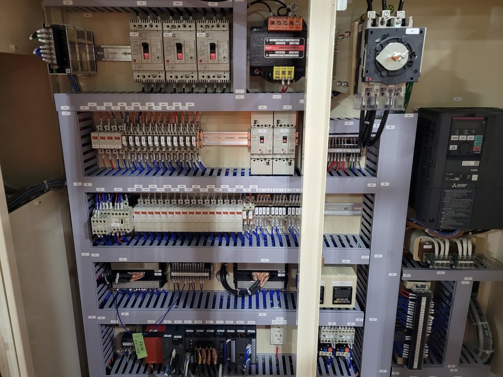 Slide of C&W Electrical & Mechanical Repair