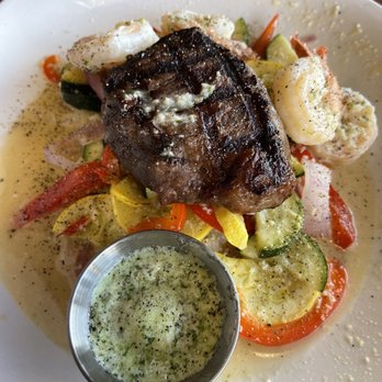 The Upper Room Kitchen - Salad Near Me - Tracy, California