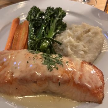 Stella - Salmon - Italian Near Me - Burlingame, California