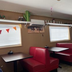 La Herradura Mexican Restaurant - Fun decor