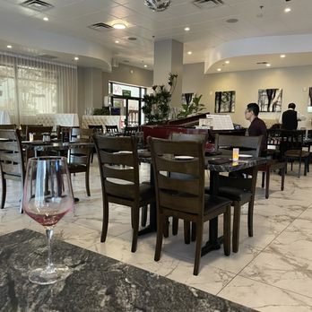 Le Sorelle - Seafood Risotto, chicken Parmesan - Italian Near Me - Las Vegas, Nevada Le Sorelle - Seafood Risotto, chicken Parmesan - Italian Near Me - Las Vegas, Nevada