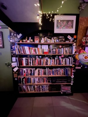 The Nook on Robinson by null