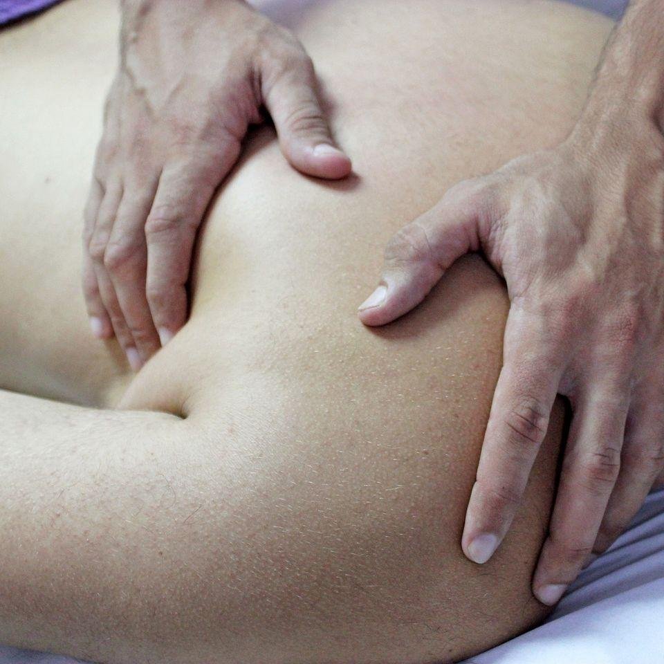Sursă Massage and Wellness Logo