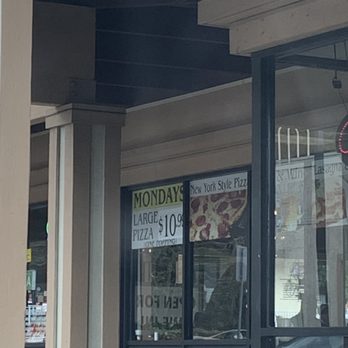 New York Pizzeria - Monday Special Large Pizza 1 Topping $10.99 - Pizza Near Me - Walnut, California New York Pizzeria - Monday Special Large Pizza 1 Topping $10.99 - Pizza Near Me - Walnut, California