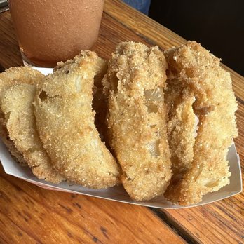 Red Mill Burgers - Babe's Onion Rings - Burgers Near Me - Seattle, Washington