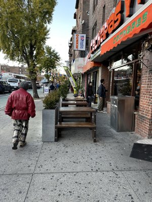 Cachapas y Mas by null