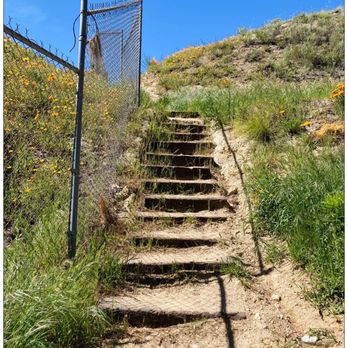 Scholl Canyon Fire Road Trailhead - Stairs going to the trail. - Hiking Near Me - Glendale, California Scholl Canyon Fire Road Trailhead - Stairs going to the trail. - Hiking Near Me - Glendale, California