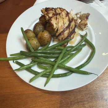 Seasons 52 - Kids menu, Grilled chicken Breast - New American Near Me - Orlando, Florida Seasons 52 - Kids menu, Grilled chicken Breast - New American Near Me - Orlando, Florida
