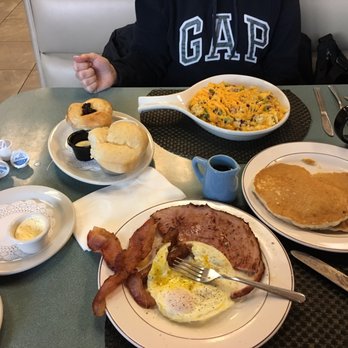 Jamms Restaurant - Breakfast & Brunch Near Me - Las Vegas, Nevada