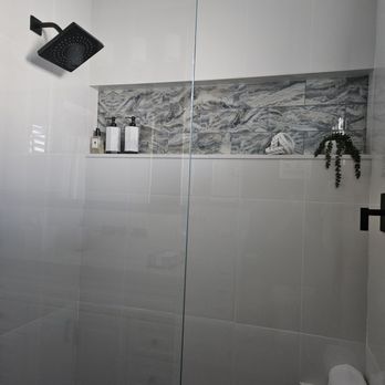 MVP Plumbing - Amazing walk-in shower with a niche to die for! - Plumbing Near Me - Orange, California MVP Plumbing - Amazing walk-in shower with a niche to die for! - Plumbing Near Me - Orange, California