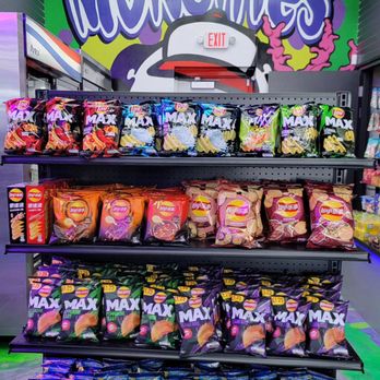 VCT in Greenfield - International Snacks section - Vape Shops Near Me - Greenfield, Wisconsin VCT in Greenfield - International Snacks section - Vape Shops Near Me - Greenfield, Wisconsin